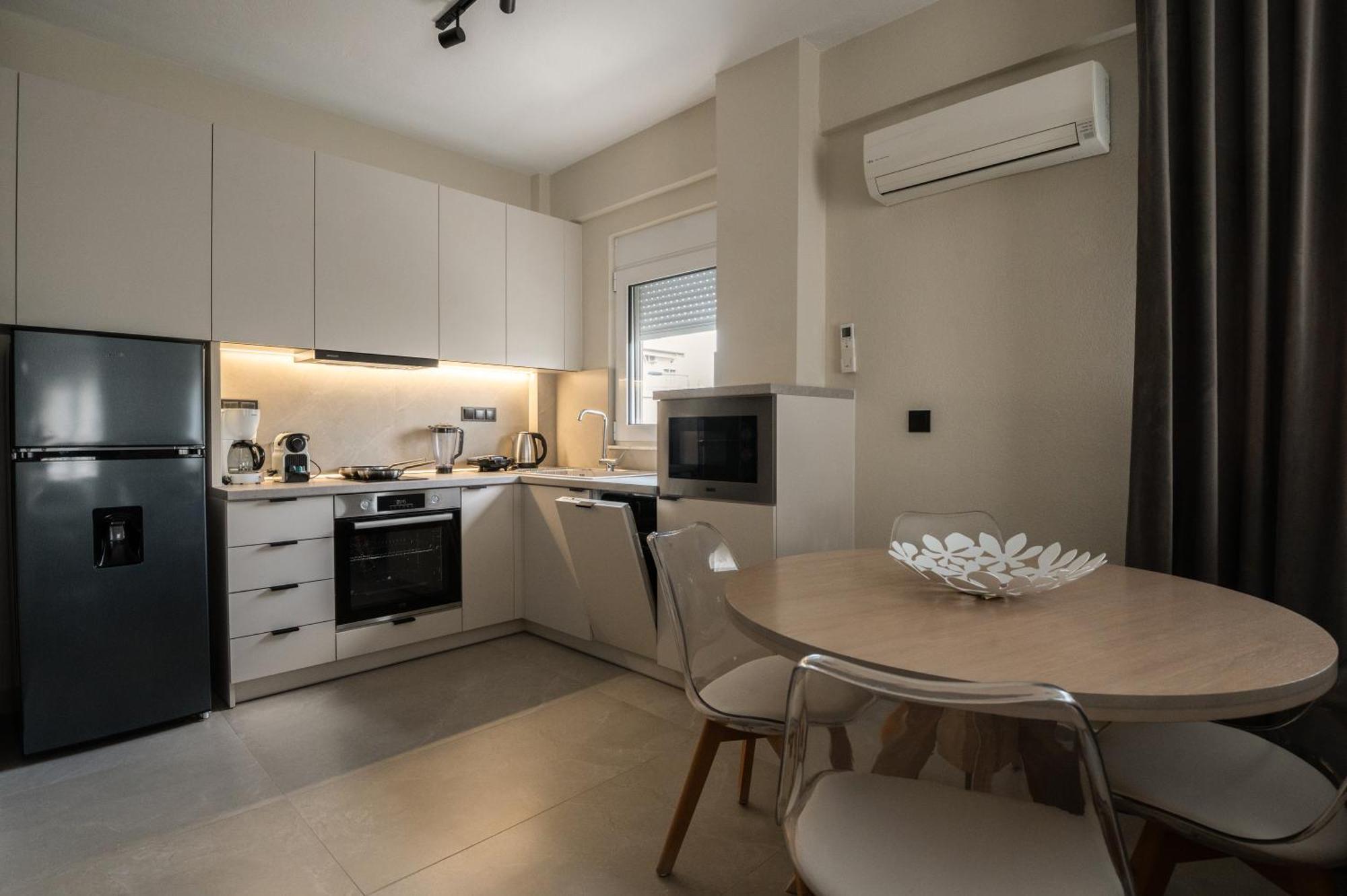 Likehome Apartments Orestiada Exterior photo